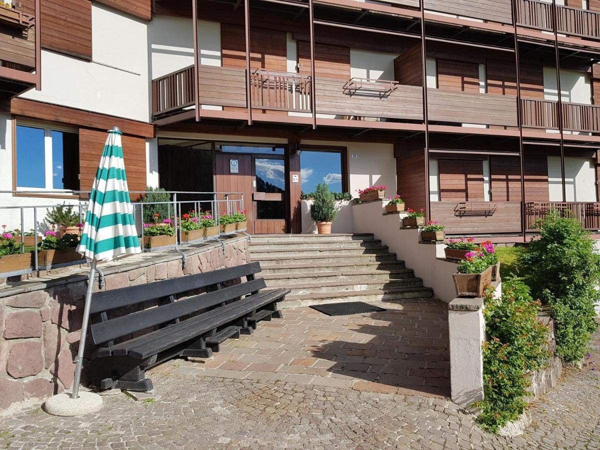 Appartamento Dolomiti Selva di Val Gardena Exterior photo